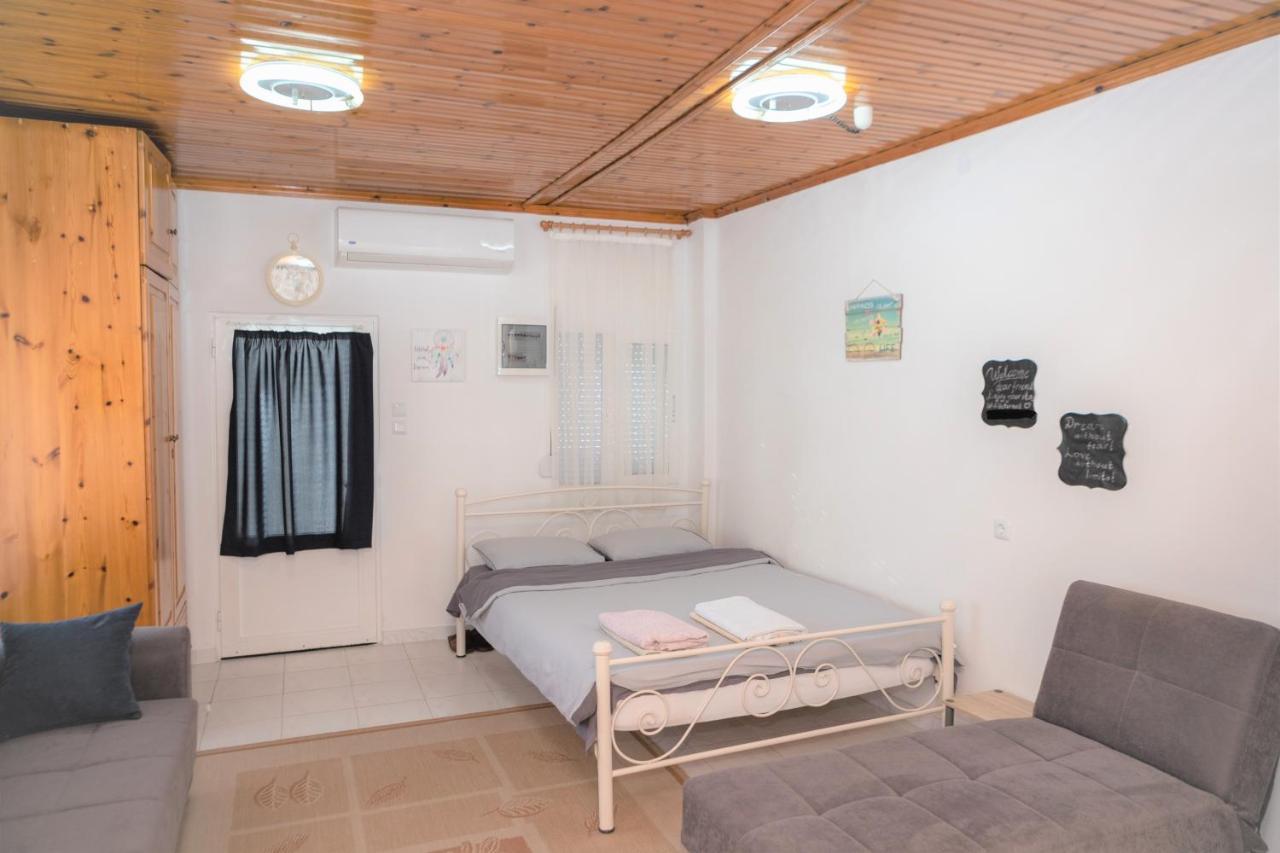 Apartment Safe And Cozy In Xanthi!