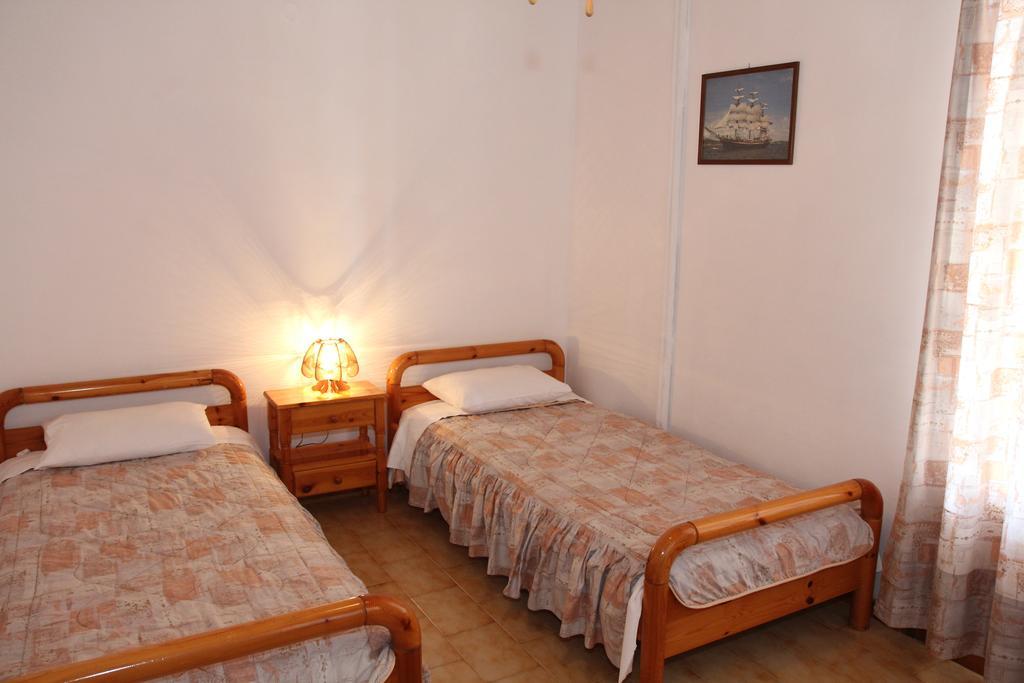 Apartment Circe Pansion Lixouri