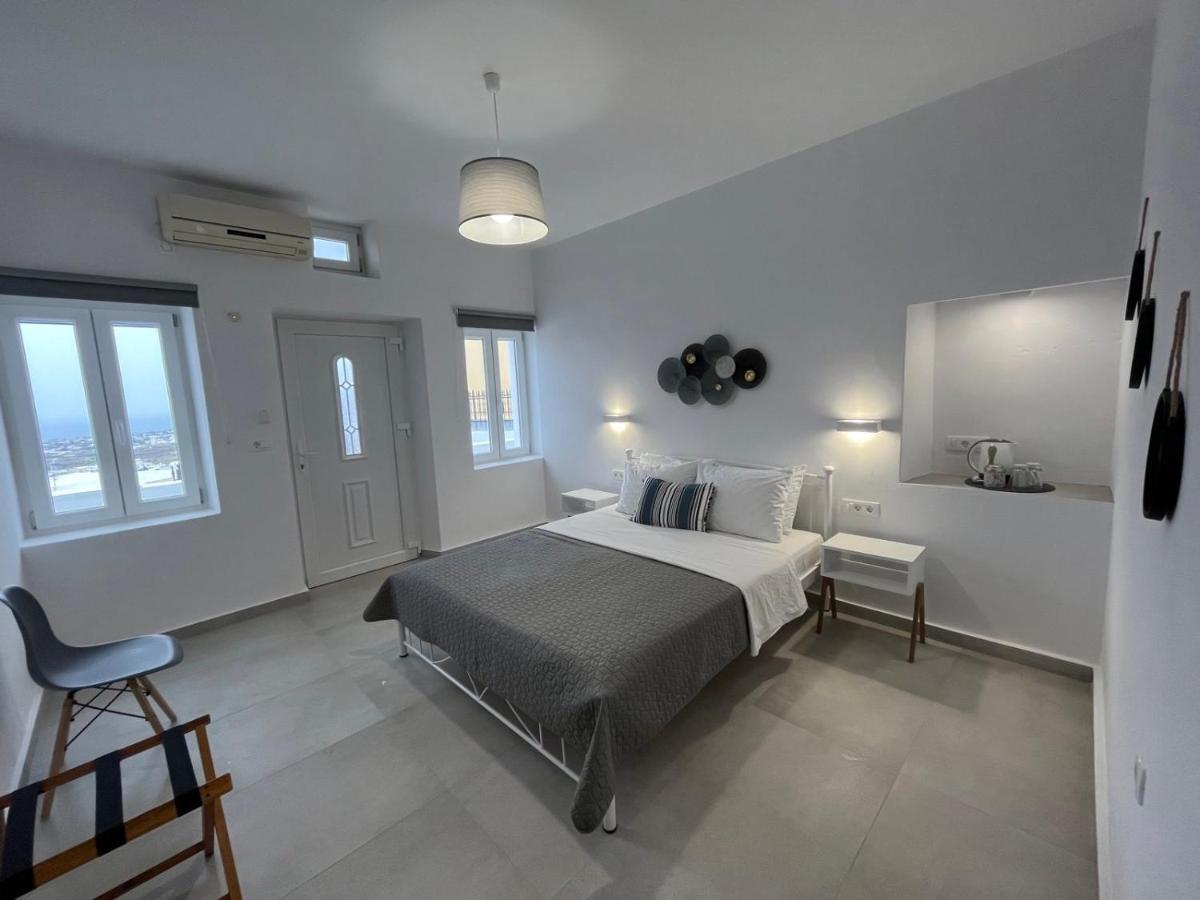 Firaxenia Hotel Fira (Santorini)