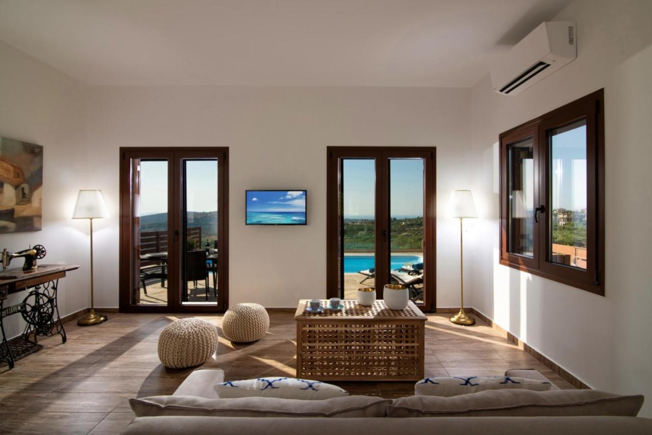 Luxury Malvasia With Seaview And Heated Pool Villa