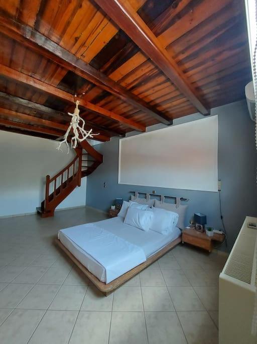 Villa Dimitra's In Evia, Greece *
