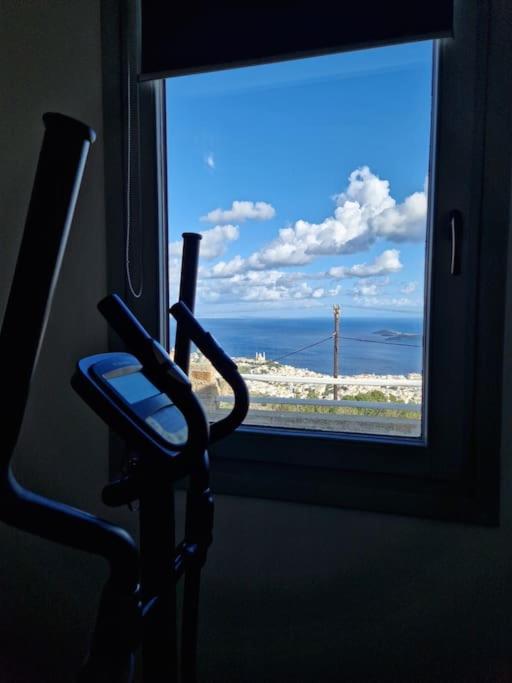 Uppolis με θέα τα νησιά Holiday home Ano Syros
