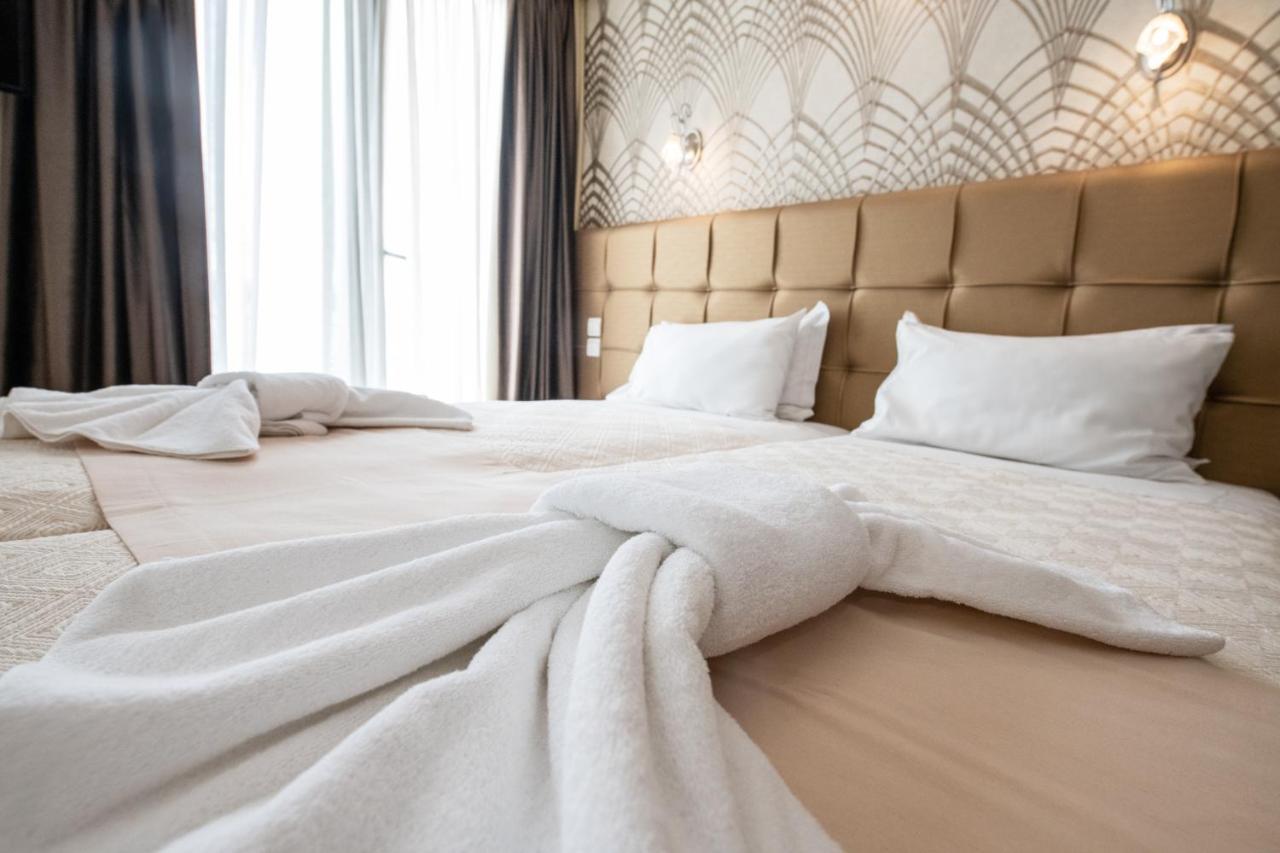Golden 3* Athens