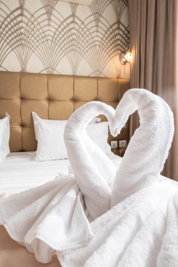 Golden 3* Athens