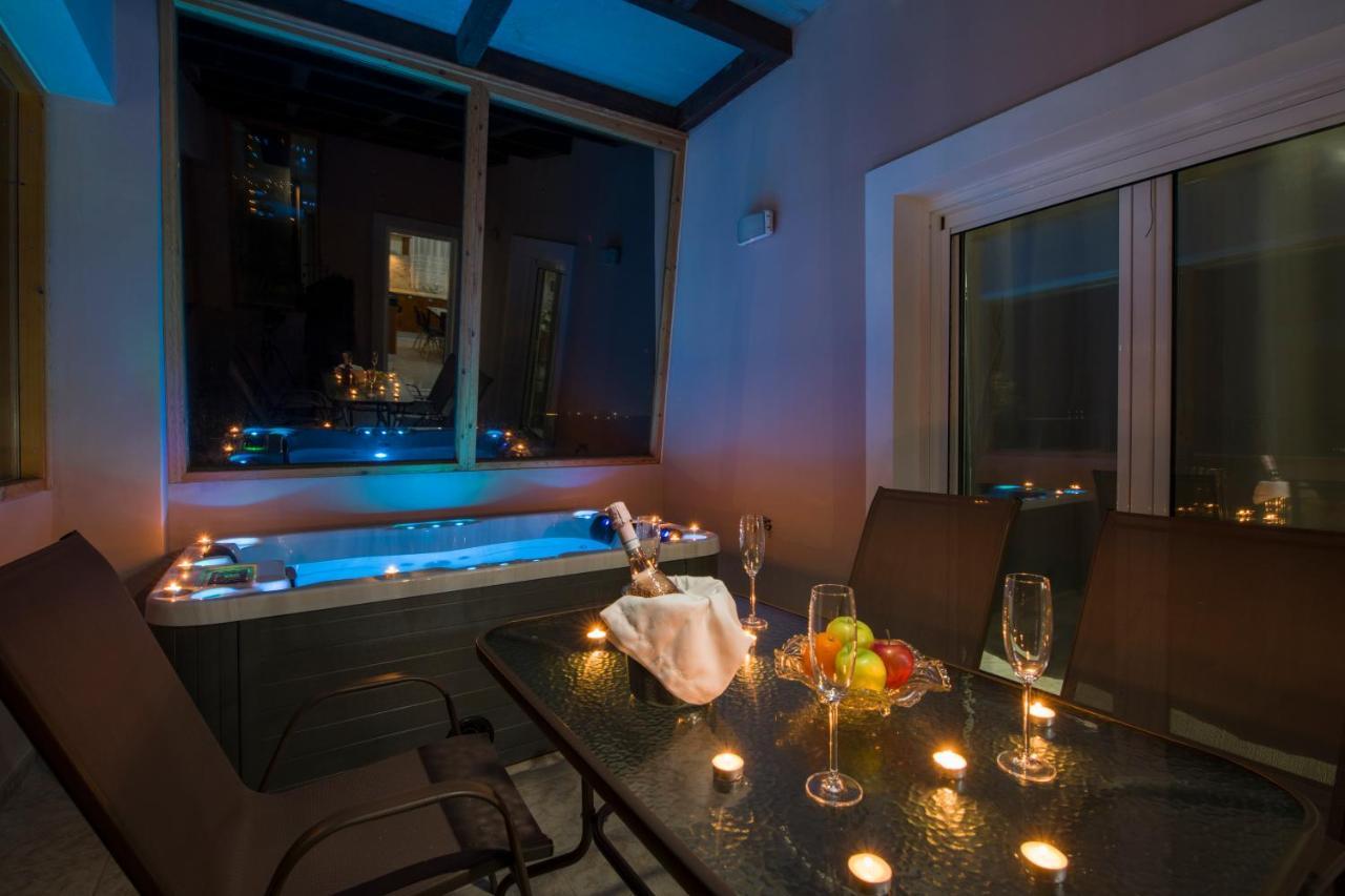 Ifigeneia Private Hot Tub * Kalathas