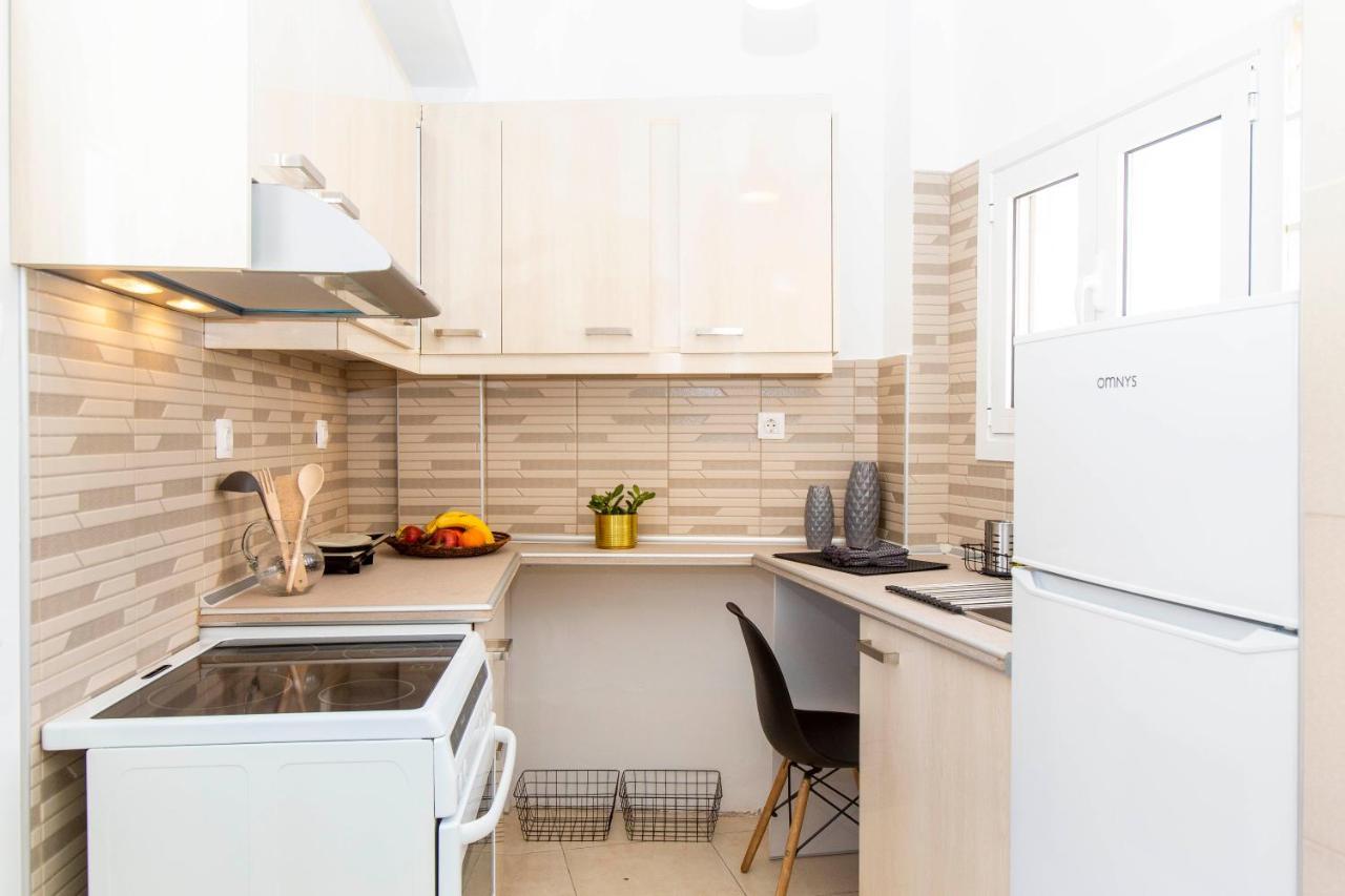 Loucas Apartment *