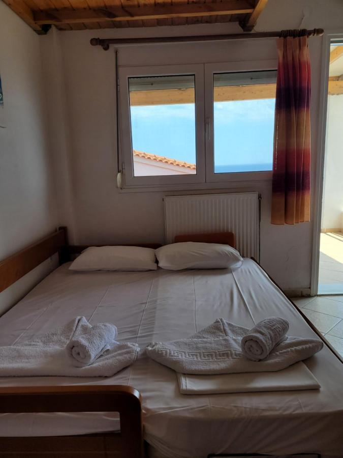 Lefkada Twins 4