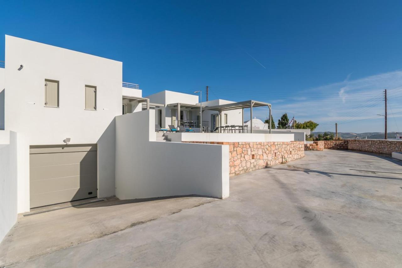 Thiopetra Villa *