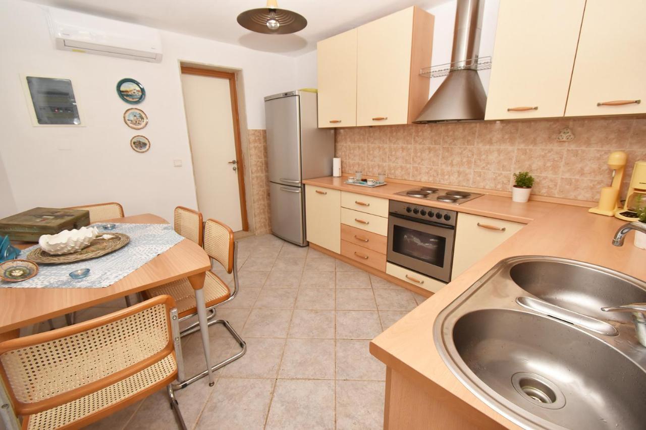 Holiday home Olia Sea View Shared Pool Villa,