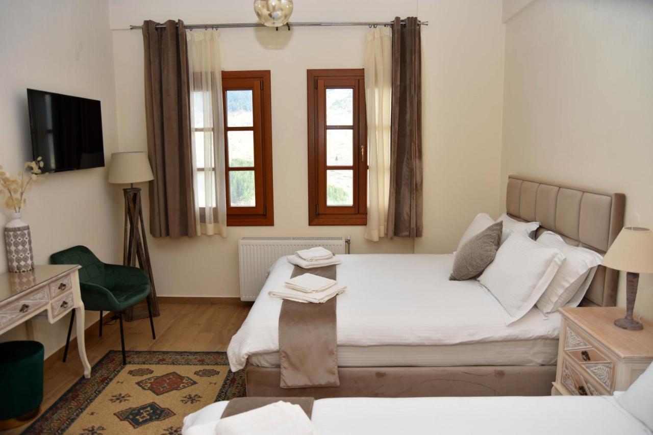 Nuca Guest house *