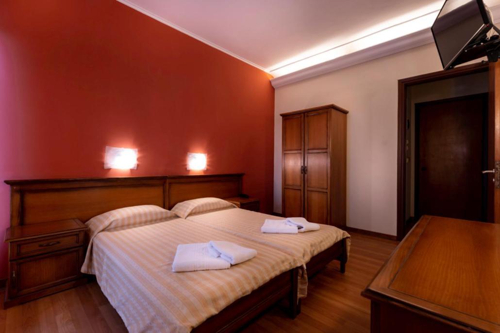 Hotel Nefeli 3*