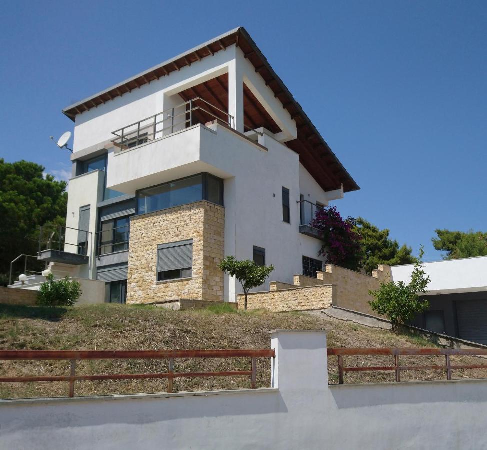 Stadi Villa Nikiti (Sithonia)