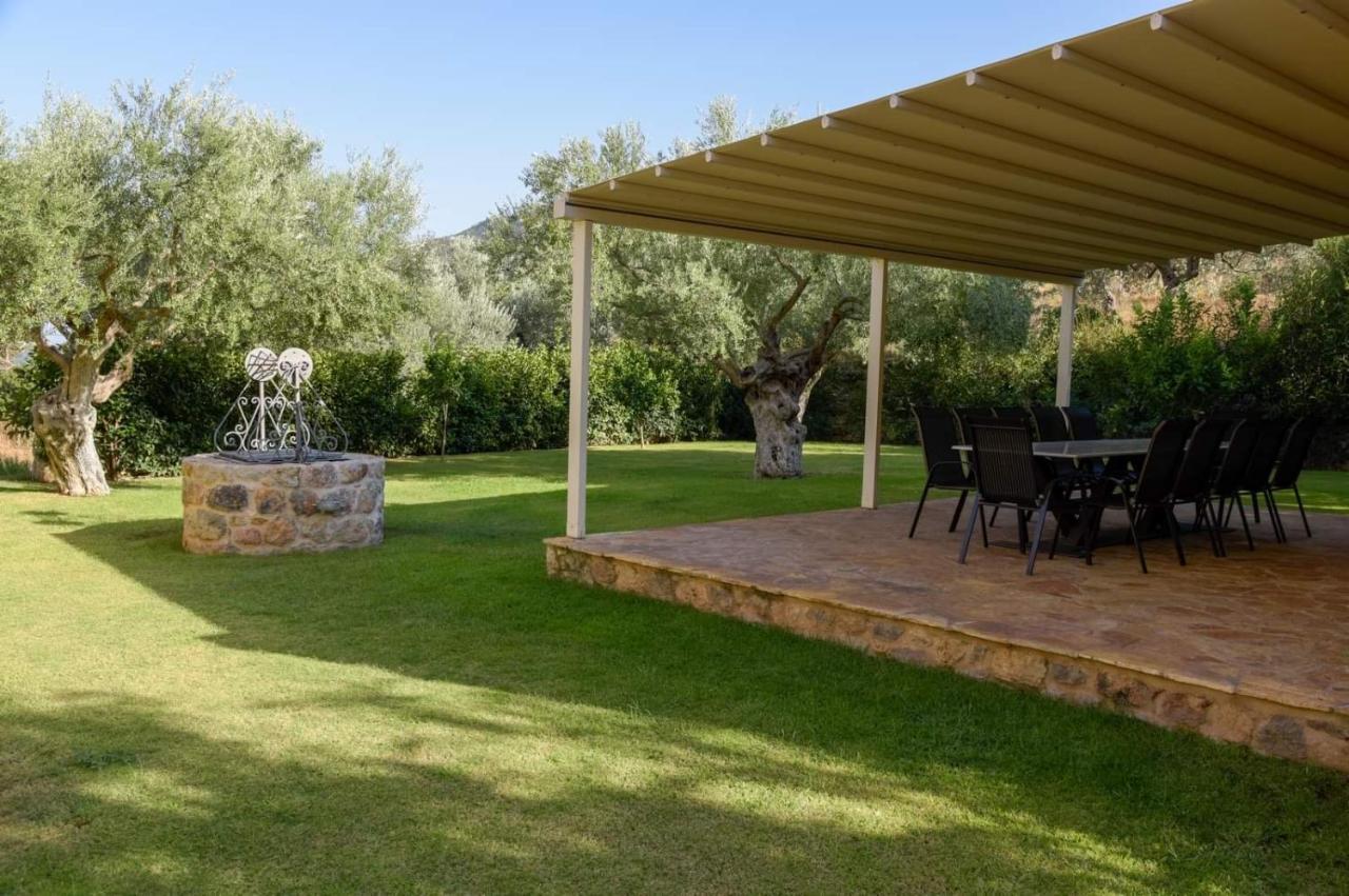Nikole's Luxury 180m2 * Tiros