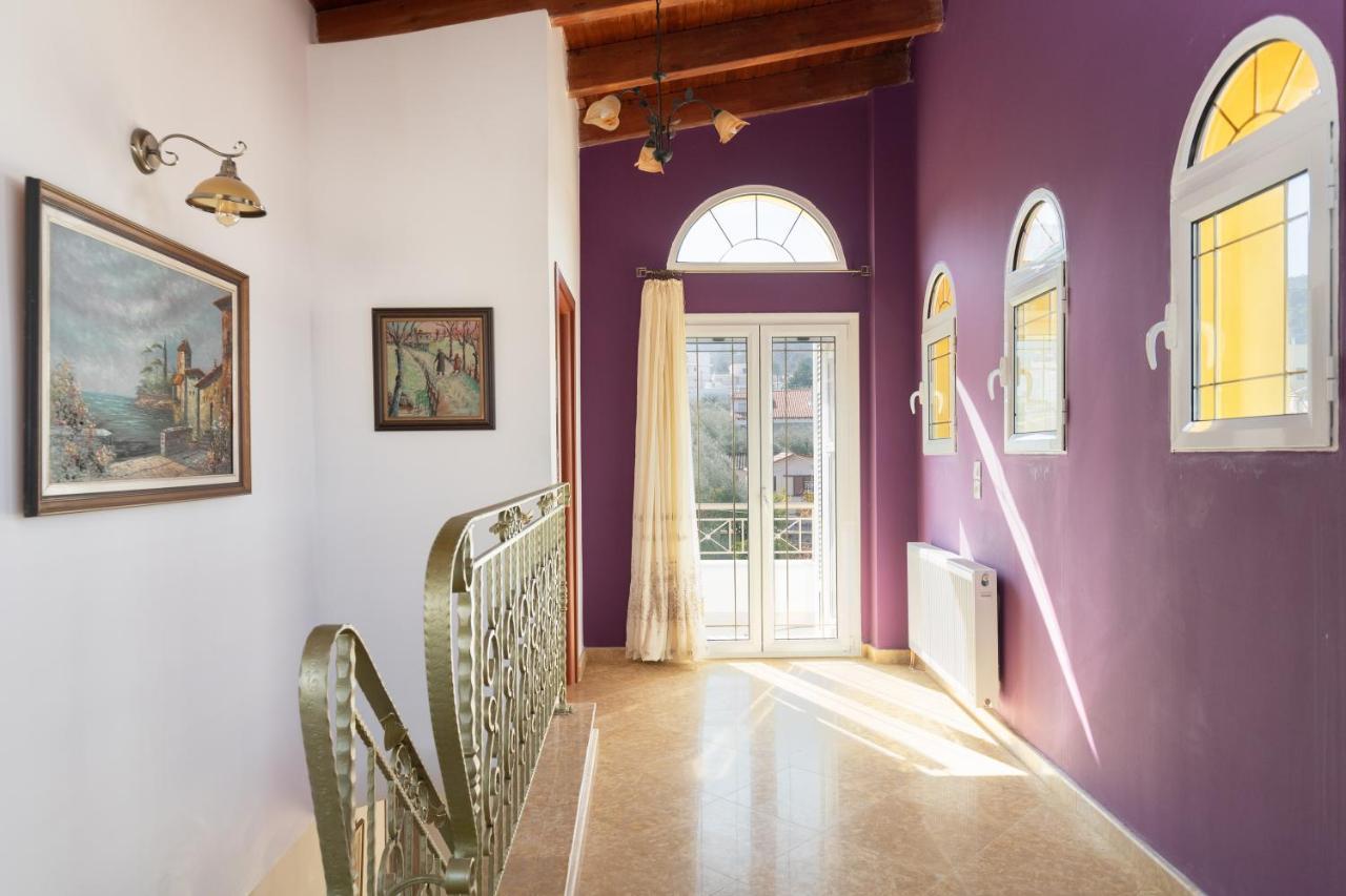 Villa Golden Seaside House Number 1 Aianteio (Salamis)
