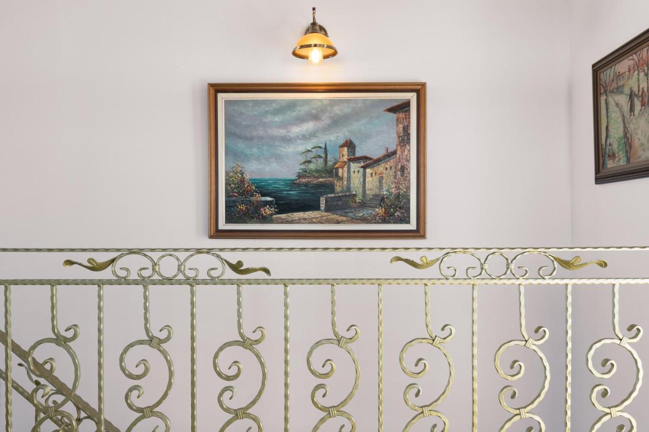 Villa Golden Seaside House Number 1 Aianteio (Salamis)