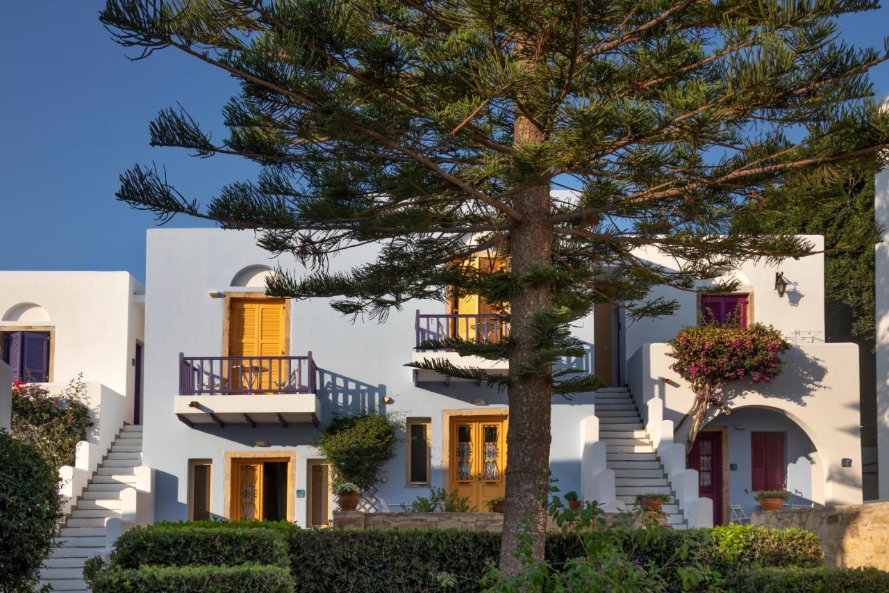 Nefeli Leros Aparthotel 3*