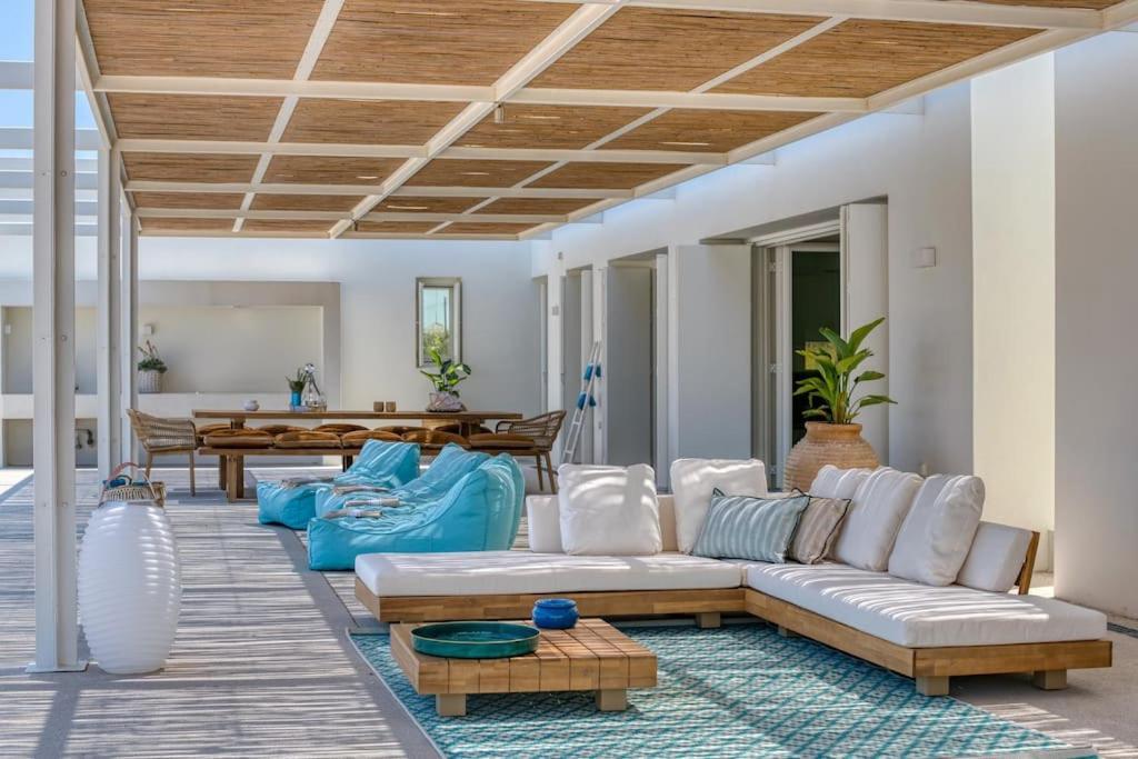Lampsi - Spacious & Modern Villa *