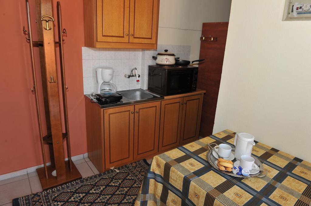 Guest house Mprizis Elati (Trikala)