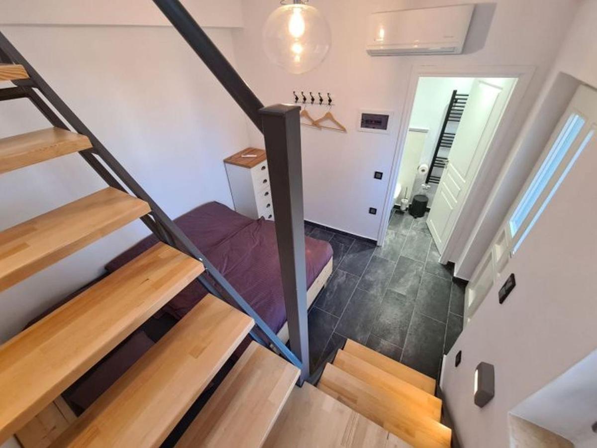 Townhouse Apartment *