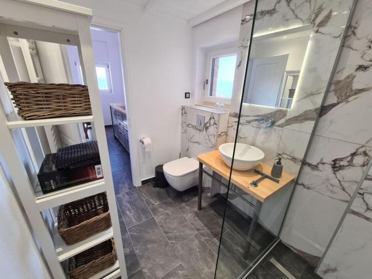 Apartment Townhouse