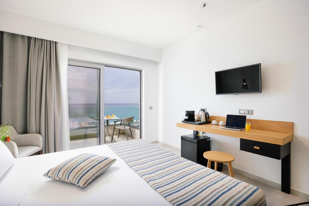 Batis Aparthotel 3*