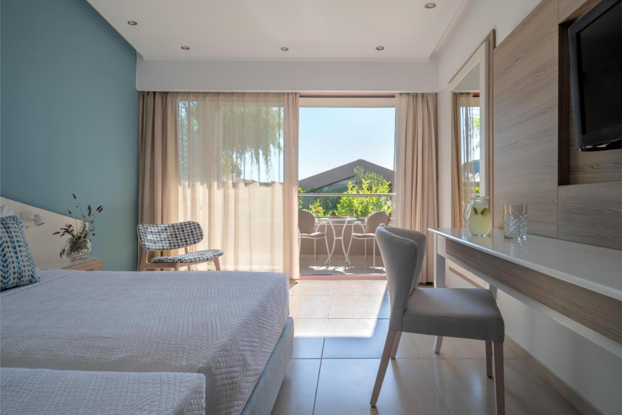 Kassandra Bay Resort, & Hotel Katsaros (Skiathos)