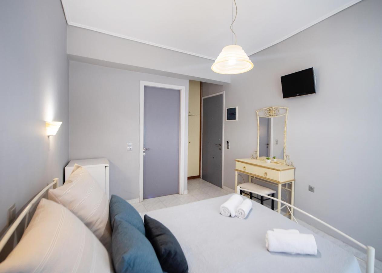 George House Apartment Kariotai