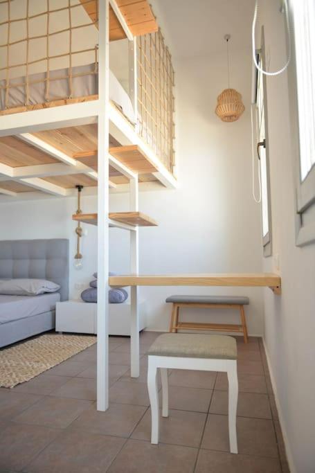 Holiday home Uppolis με θέα τα νησιά Ano Syros