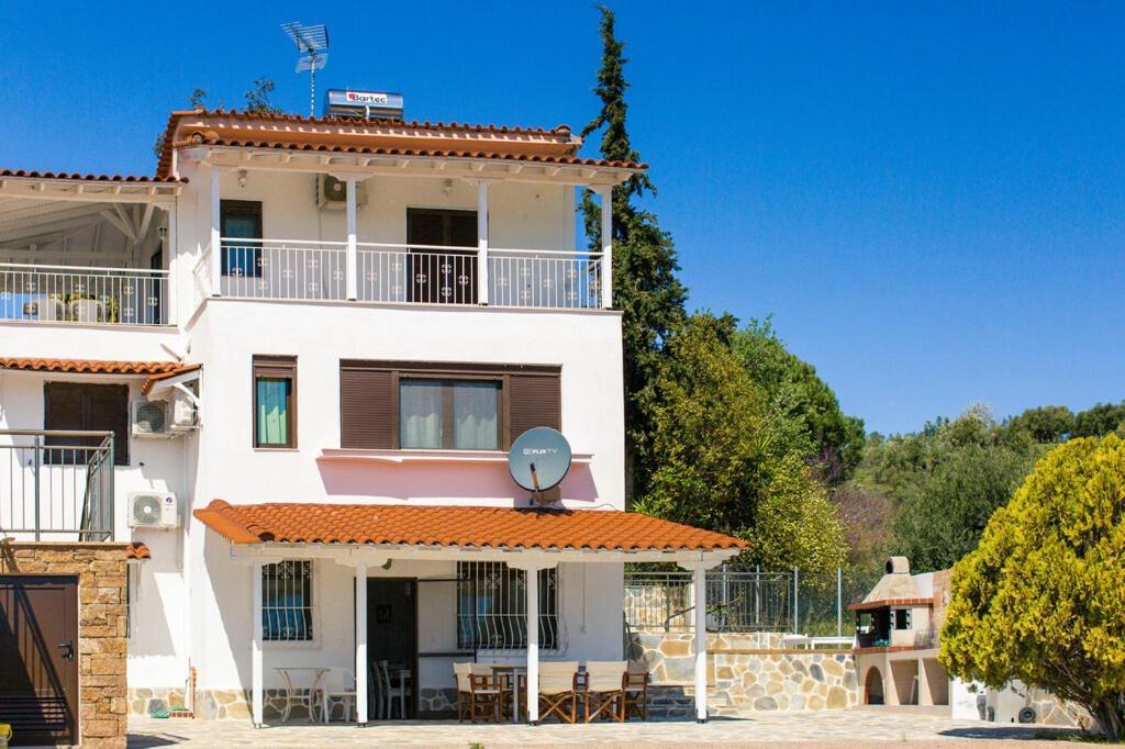 Villa Lion *