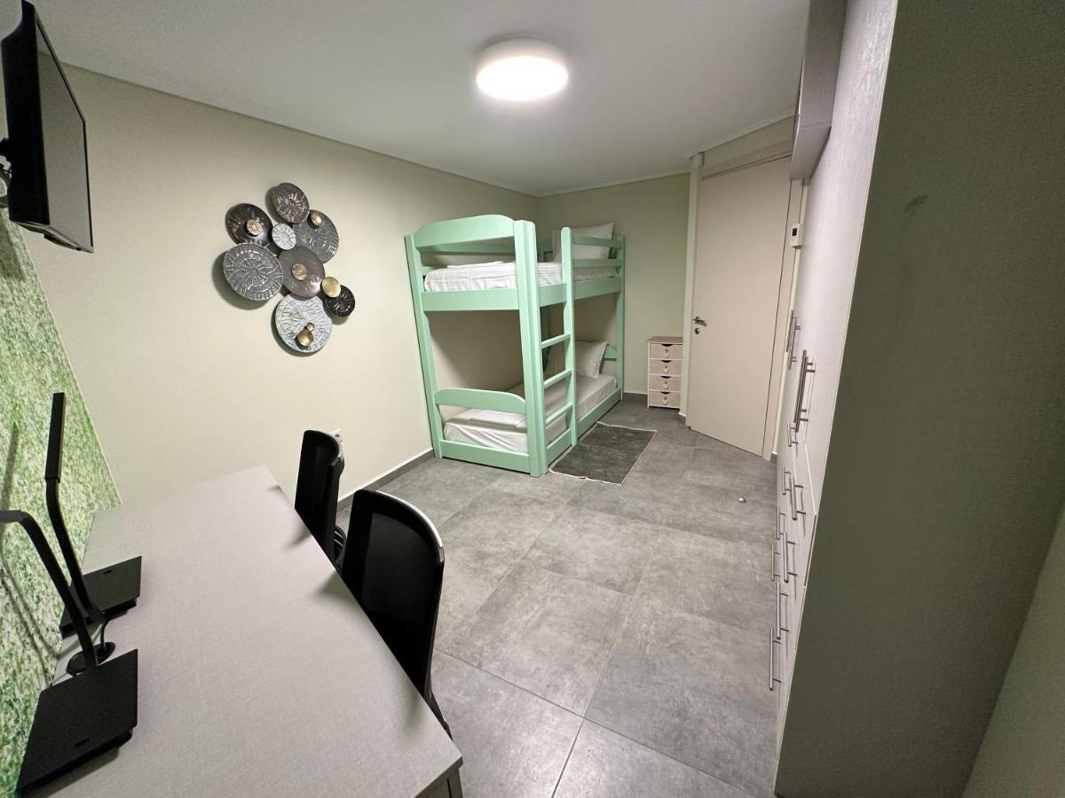 Nikole's Luxury 180m2