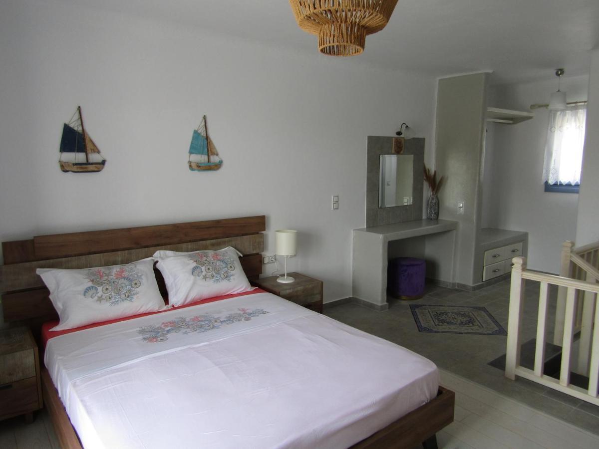 υδρία-κατοικίες Hydria-houses Holiday home Pera Gyalos