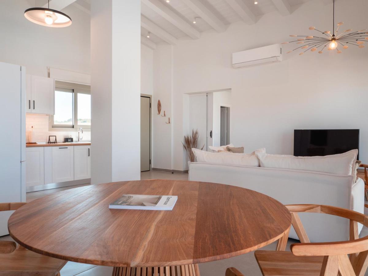 Alykes Beachside Stylish With Private Pool South Rhodes