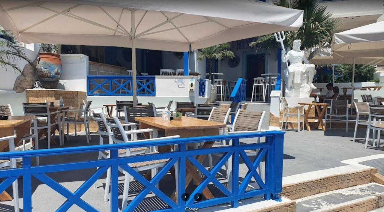 Meraki Beachfront Holiday home Foinikion