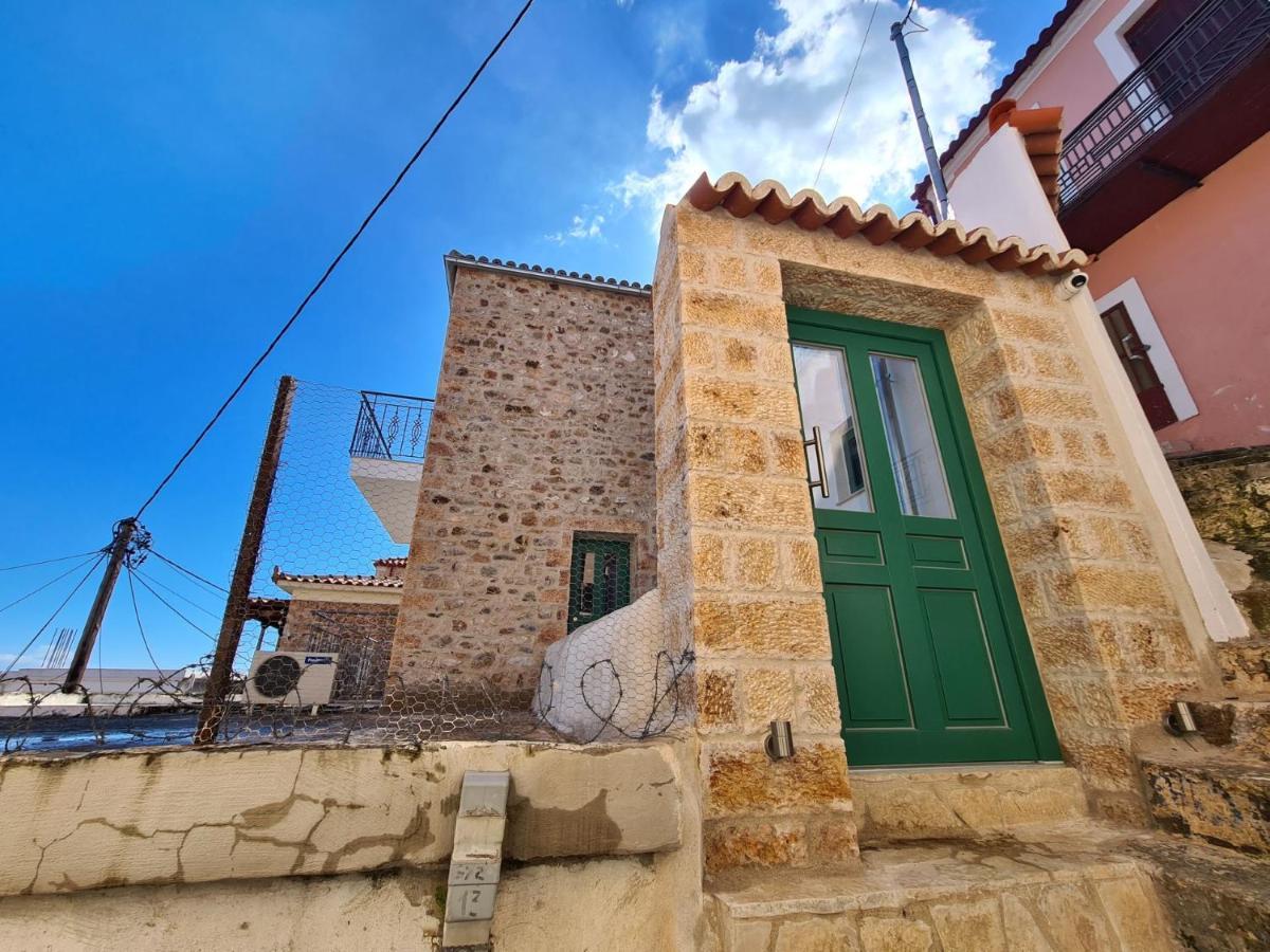 Townhouse * Gythio