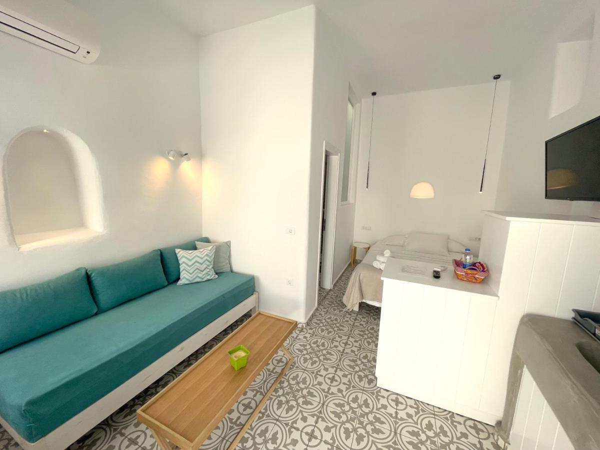 Lefteris Hotel 2*