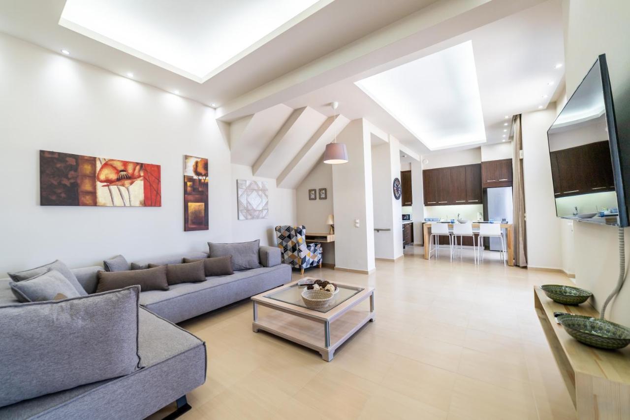 Thomas House - Private Pool - Sleeps 6 Villa *