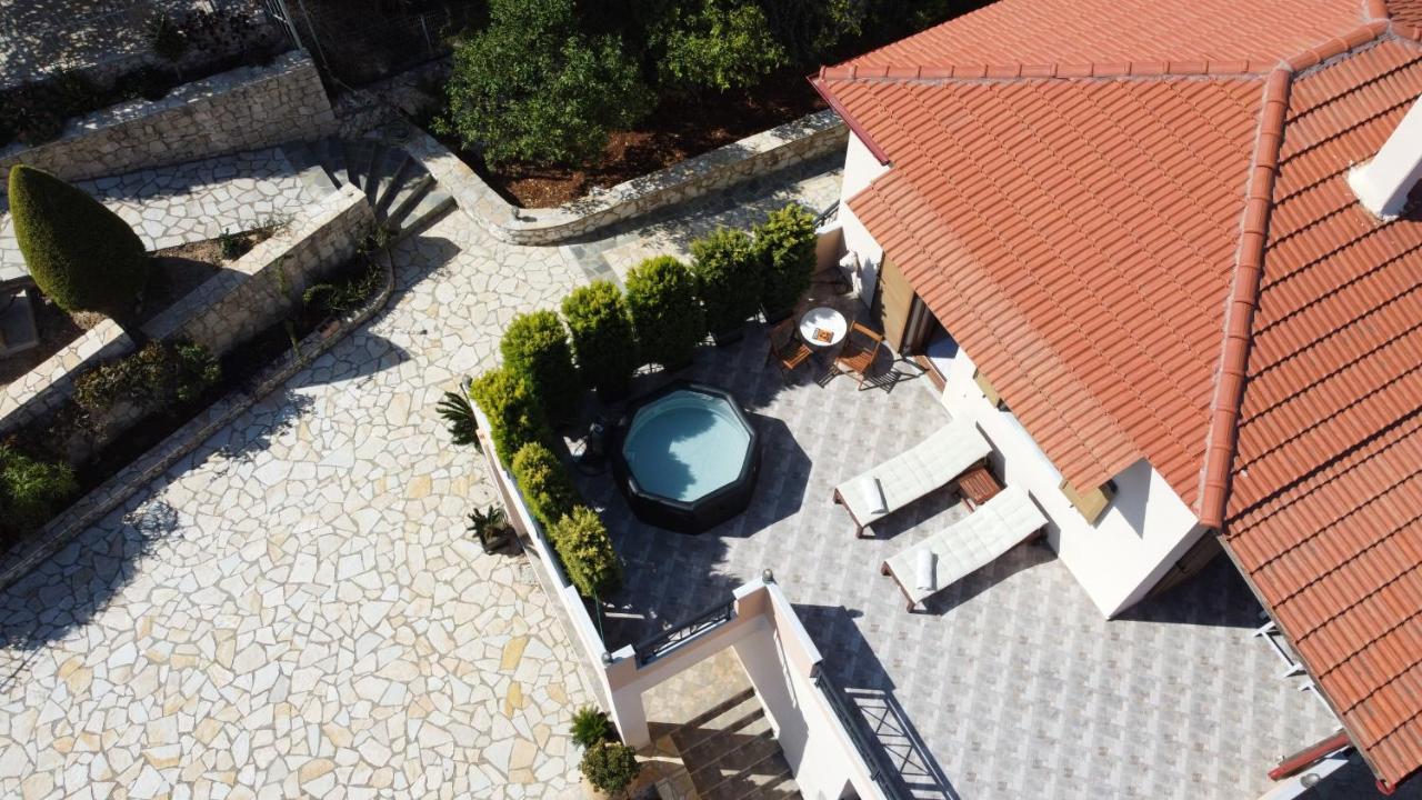 Holiday home Zafeiria's