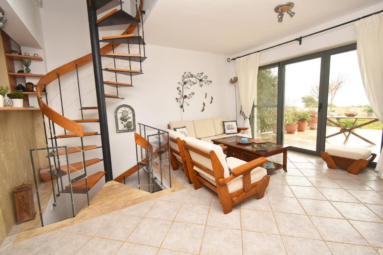 Olia Sea View Shared Pool Villa, * Nea Fokea