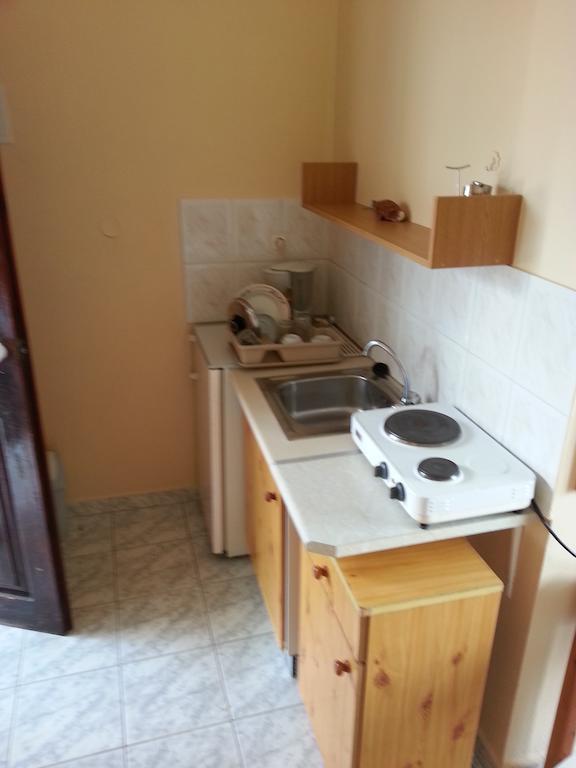 Studio Thodorou * Agia Marina (Crete)