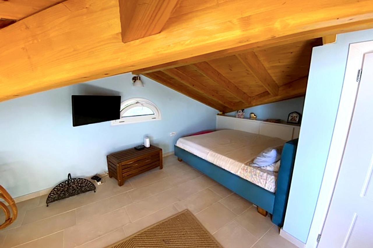 Apartment Beachfront Loft - Agios Gordios, Corfu Agios Gordios (Corfu)