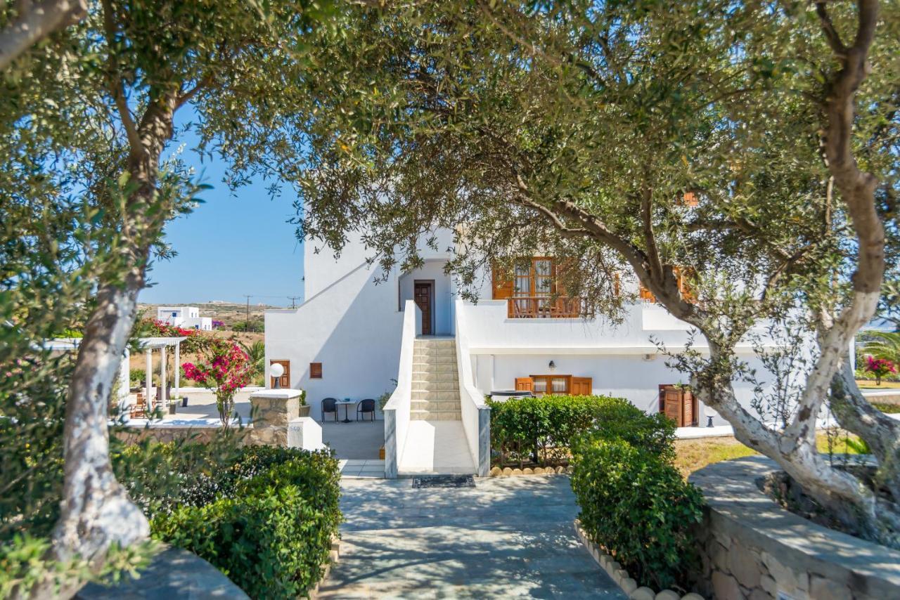 Aparthotel Konstantinos 2*
