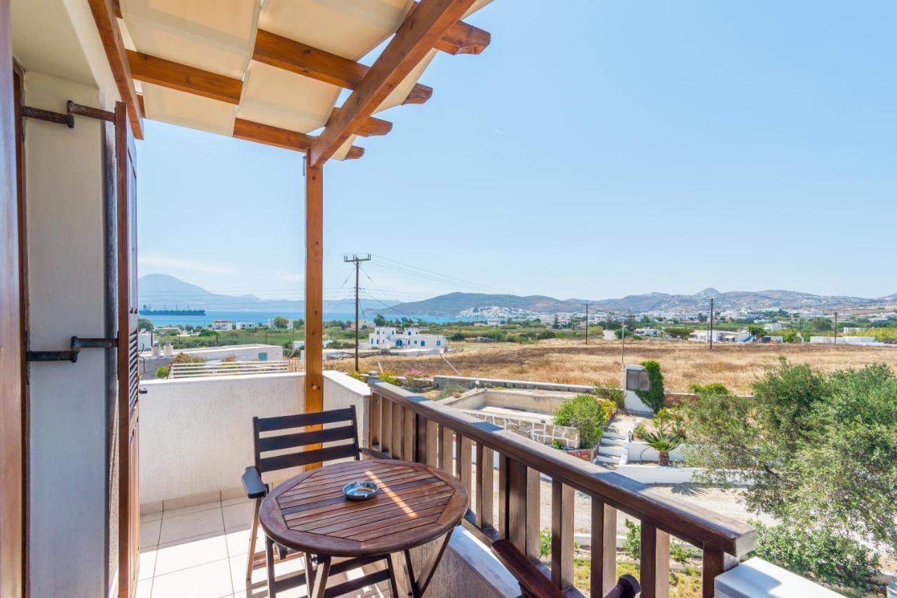 Konstantinos Aparthotel Adamantas (Milos)