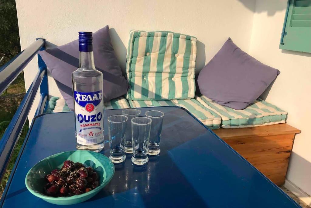 Peaceful Holidays In *