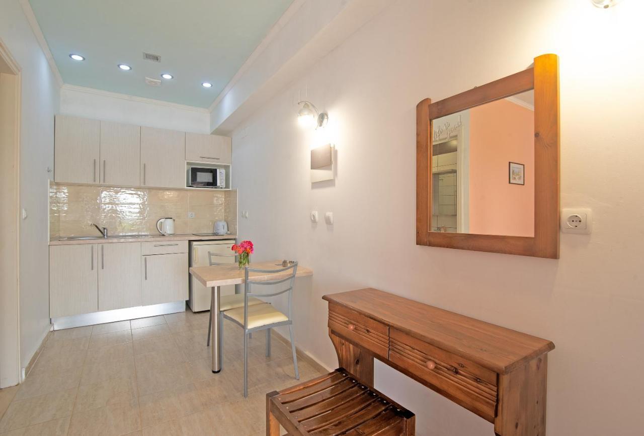 Andromaches Sea View 3 *