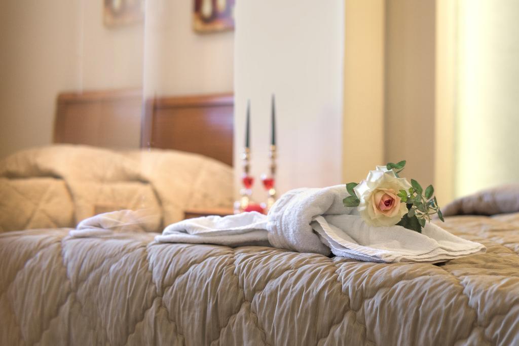 Mouse Island 3* Perama (Corfu)