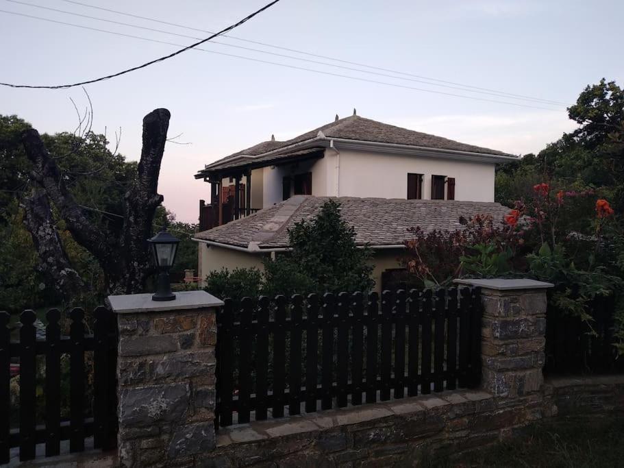 Melina's Mansion * Tsagarada