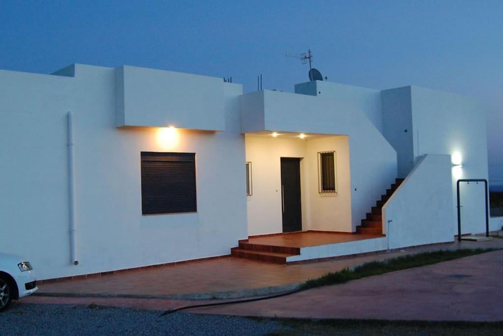 Villa Cristelia Seafront & Pool