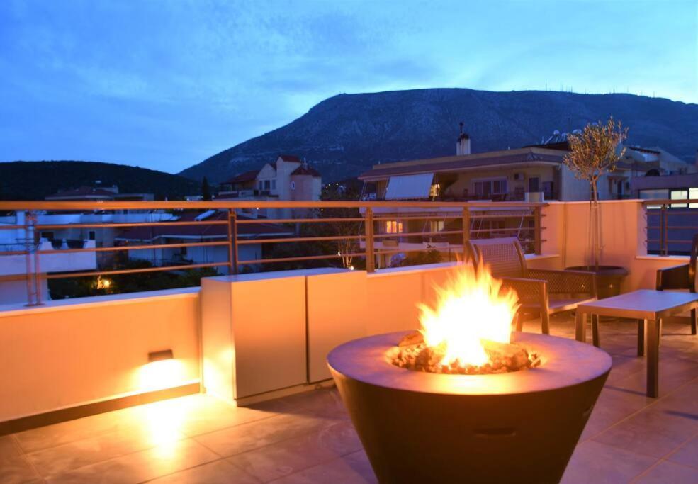 Spacious & Minimal Near Airport Peania Coniann Filoxenia Apartment Paiania