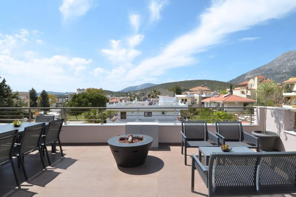 Spacious & Minimal Near Airport Peania Coniann Filoxenia Apartment *