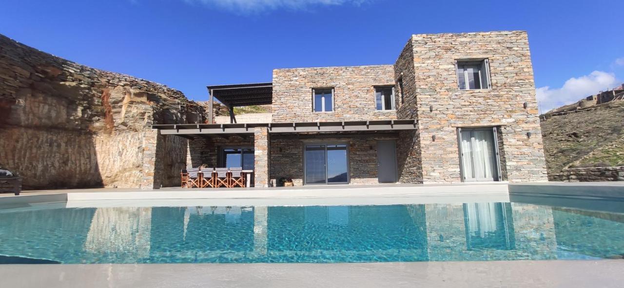 Veneterra-pool-seaview-conciergeservices Villa *